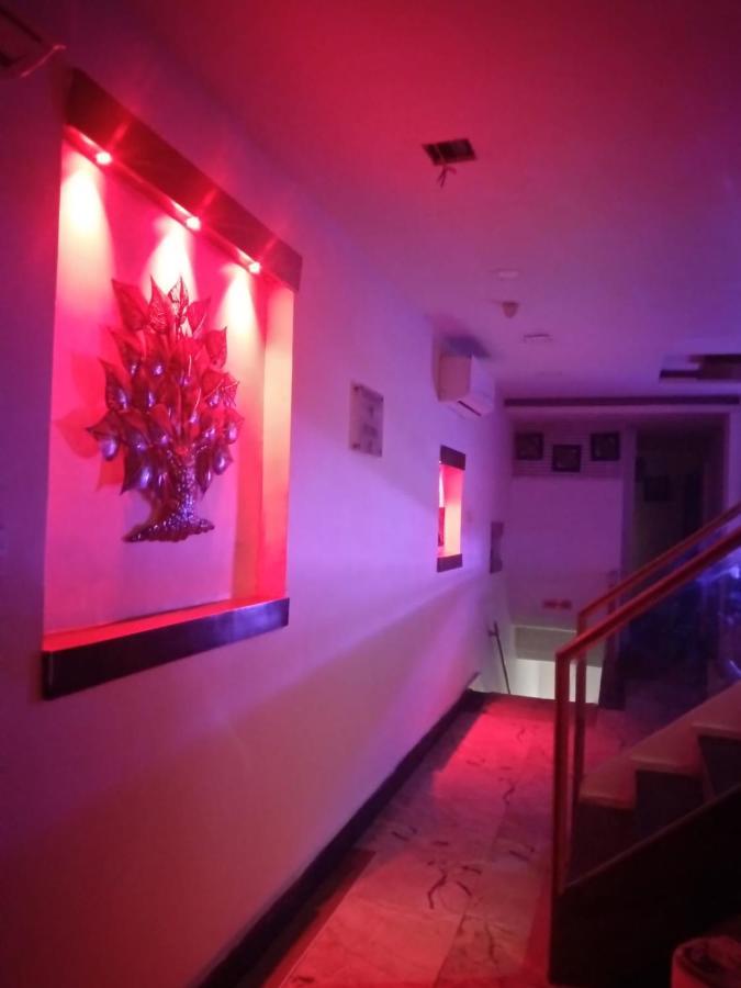 Banyan Hotel&Restro Hisar Luaran gambar