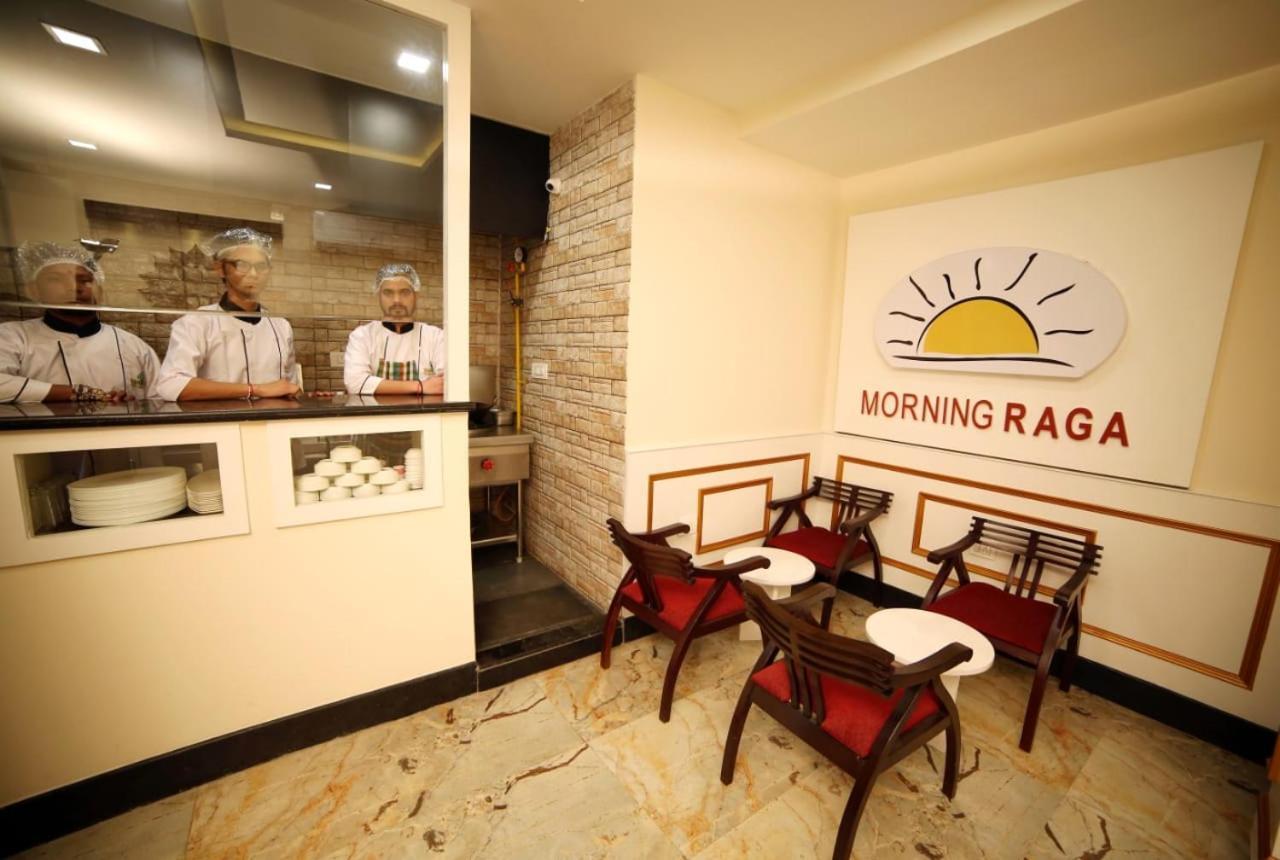 Banyan Hotel&Restro Hisar Luaran gambar